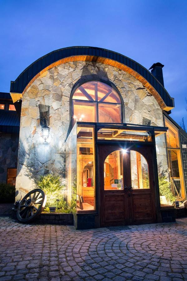 Nomades Hotel Boutique Coyhaique Exterior foto